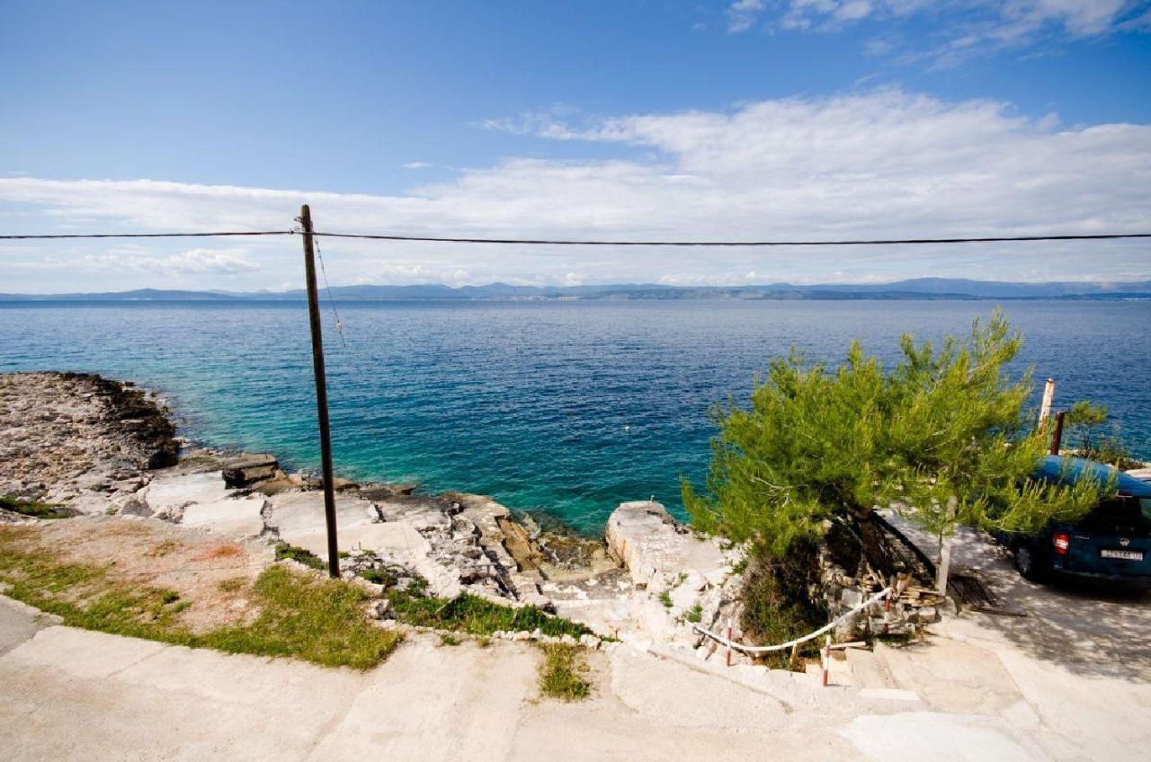 Apartment Barba Rogač Buitenkant foto