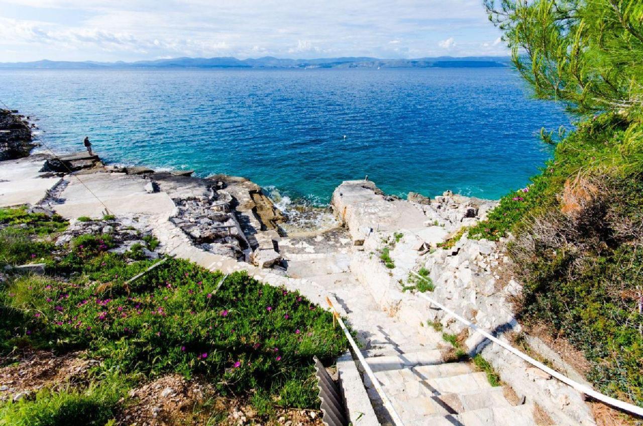 Apartment Barba Rogač Buitenkant foto