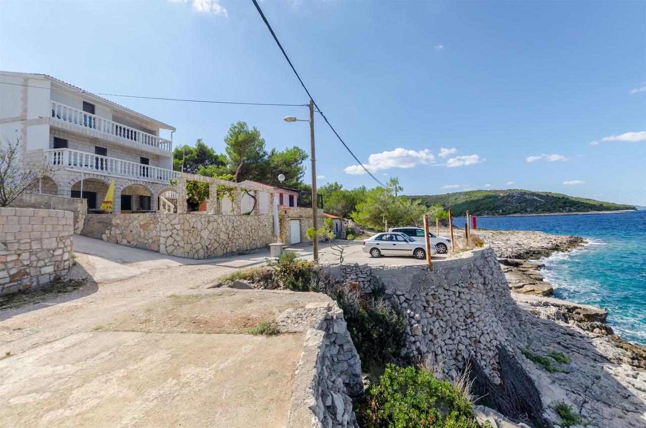 Apartment Barba Rogač Buitenkant foto